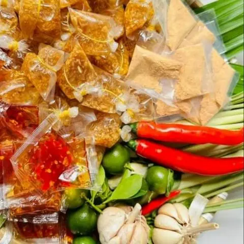 Hình ảnh bánh tráng dẻo sate tỏi