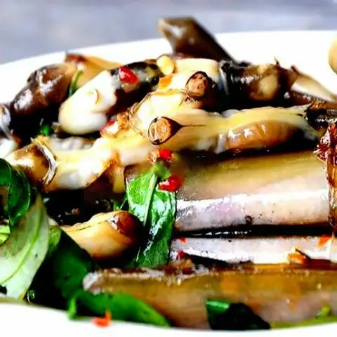 Hình ảnh Móng Tay Xào Bơ Cay