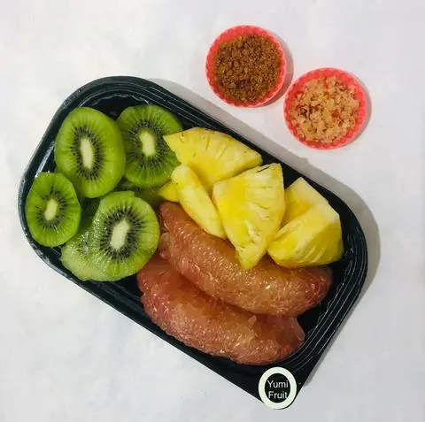 Hình ảnh Hộp mix 3 món - bưởi - kiwi - thơm