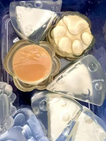Hình ảnh Trà sữa rau câu phô mai nguyên miếng