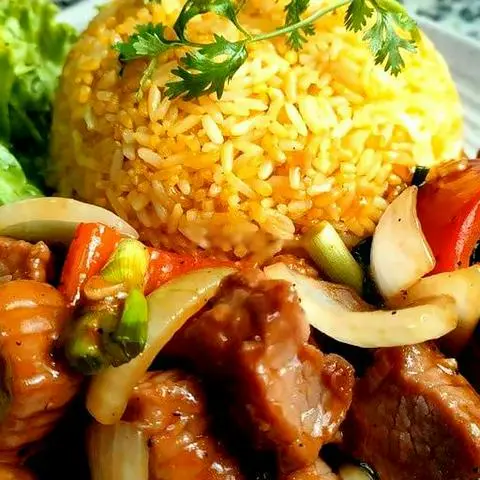 Hình ảnh Cơm chiên bò lúc lắc