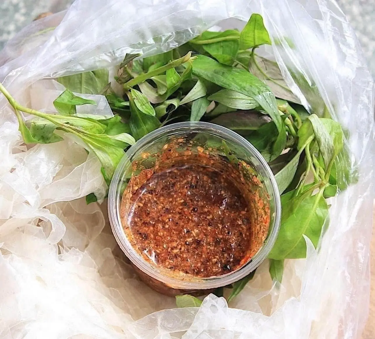 Hình ảnh Bánh tráng chấm muối gánh 