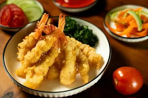 Hình ảnh Tôm lăn bột chiên giòn