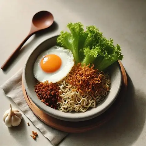 Hình ảnh CHỈ 1K - Mì trộn Tỏi phi Trứng ốp la