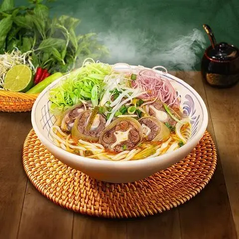 Hình ảnh Bún bò đuôi