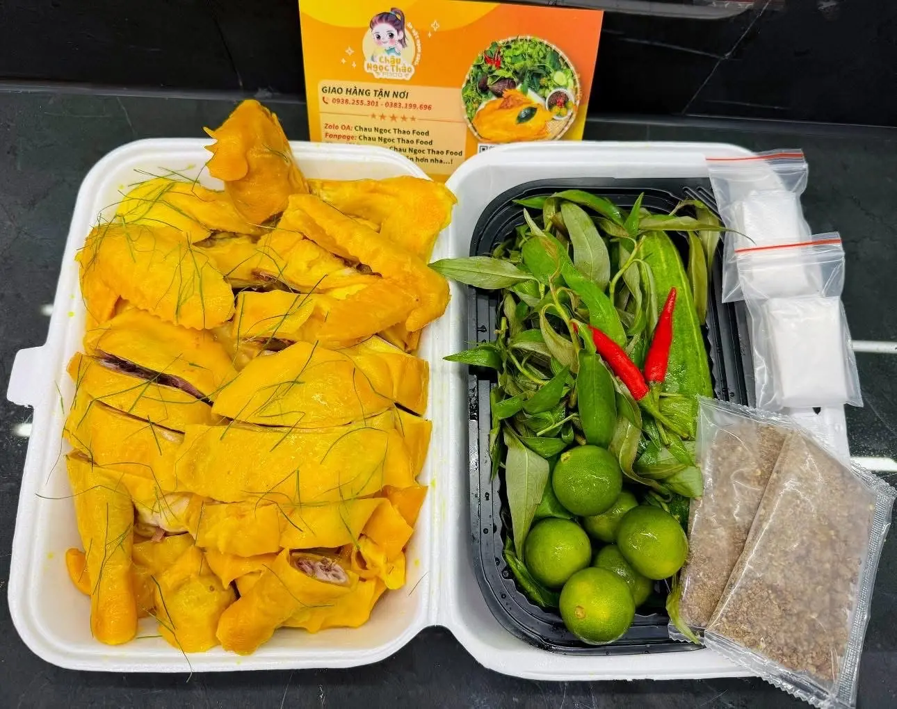 Hình ảnh Gà Ủ Muôi Hoa Tiêu Nguyên Con Chặt Sẵn