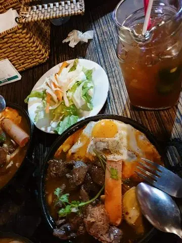 Hình ảnh Hồng trà hạt chia