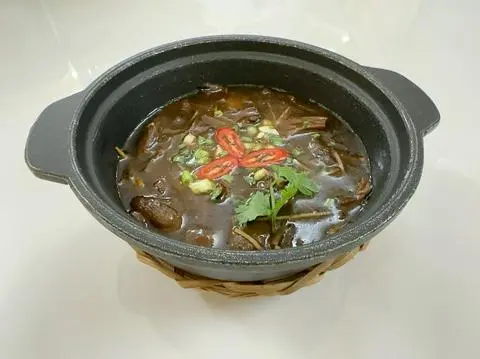 Hình ảnh Chân nấm Kho Gừng
