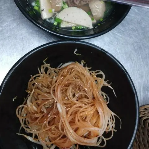 Hình ảnh Hủ tiếu trộn thập cẩm 
