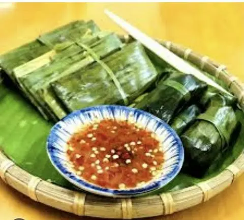 Hình ảnh Bánh Bột Lọc - 10 Cái
