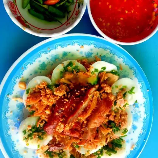 Hình ảnh Bánh bèo mini - chả và nem