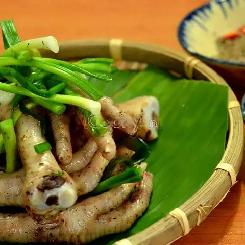 Hình ảnh Chân Gà Hấp Hành