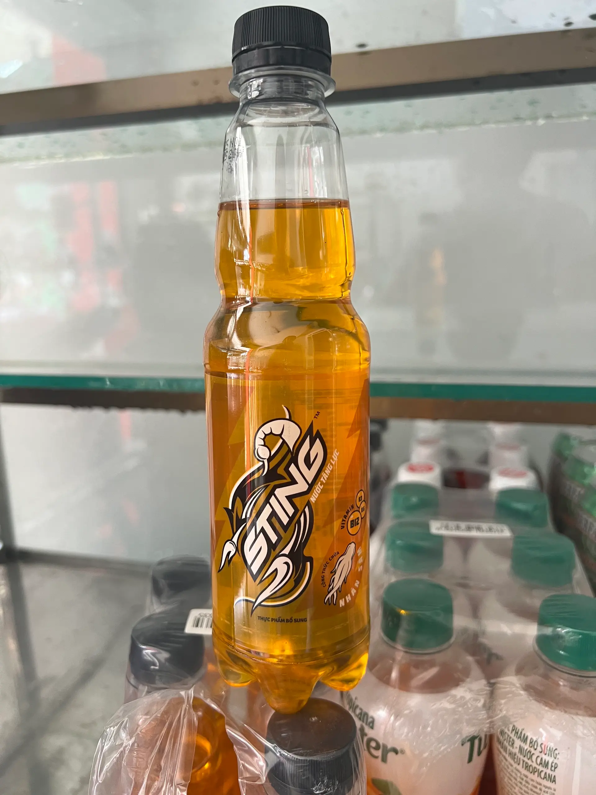 Hình ảnh Sting vàng