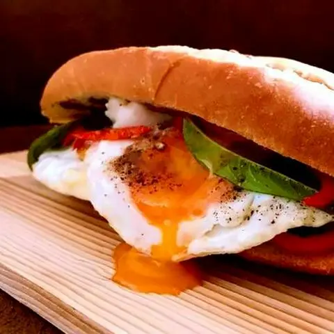 Hình ảnh Bánh mì 1 trứng ốp la - 