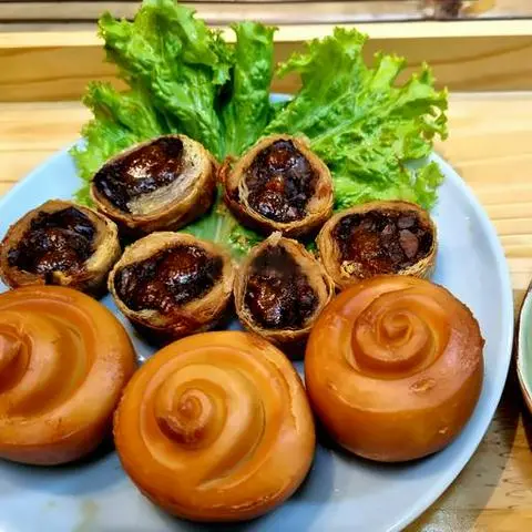 Hình ảnh Vịt quay chay bánh bao
