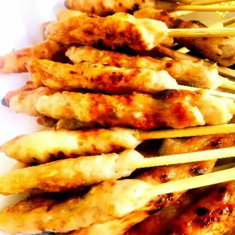 Hình ảnh Nem nướng xiên 10 cây