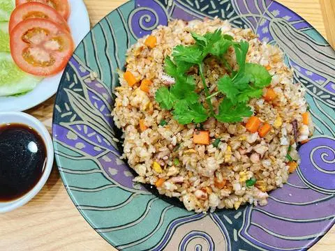 Hình ảnh cơm chiên hải sản đặc biệt
