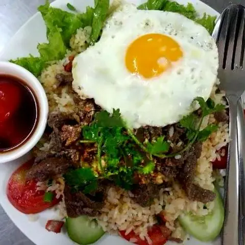 Hình ảnh Cơm chiên bò trứng