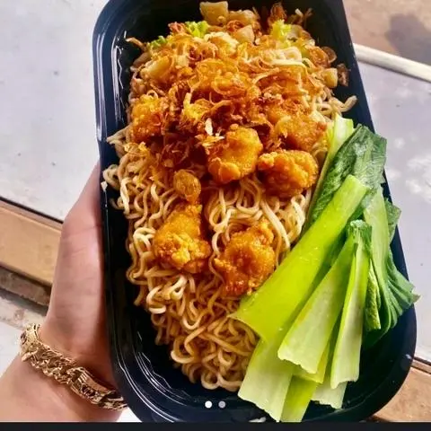 Hình ảnh Mì Trộn Gà Vòng