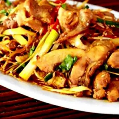 Hình ảnh Gà Nòi Xào Lăn