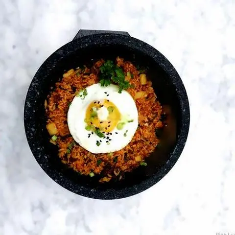 Hình ảnh Bulgogi kimchi fried rice - cơm chiên kimchi với thịt bò