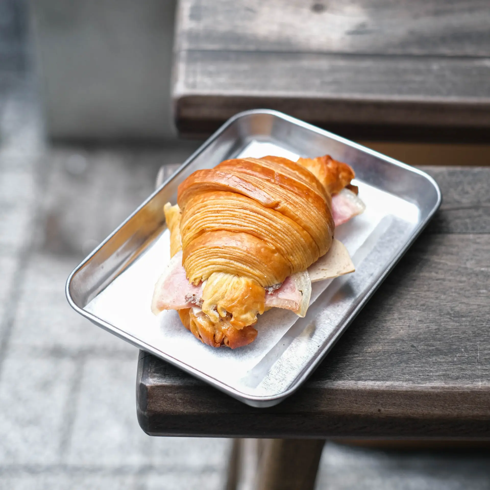 Hình ảnh Bánh Mì Croissant