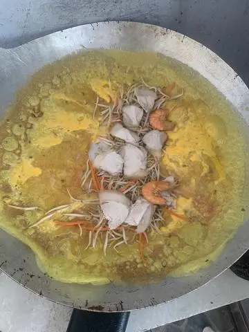 Hình ảnh BÁNH XÈO TÔM THỊT TRỨNG LỚN