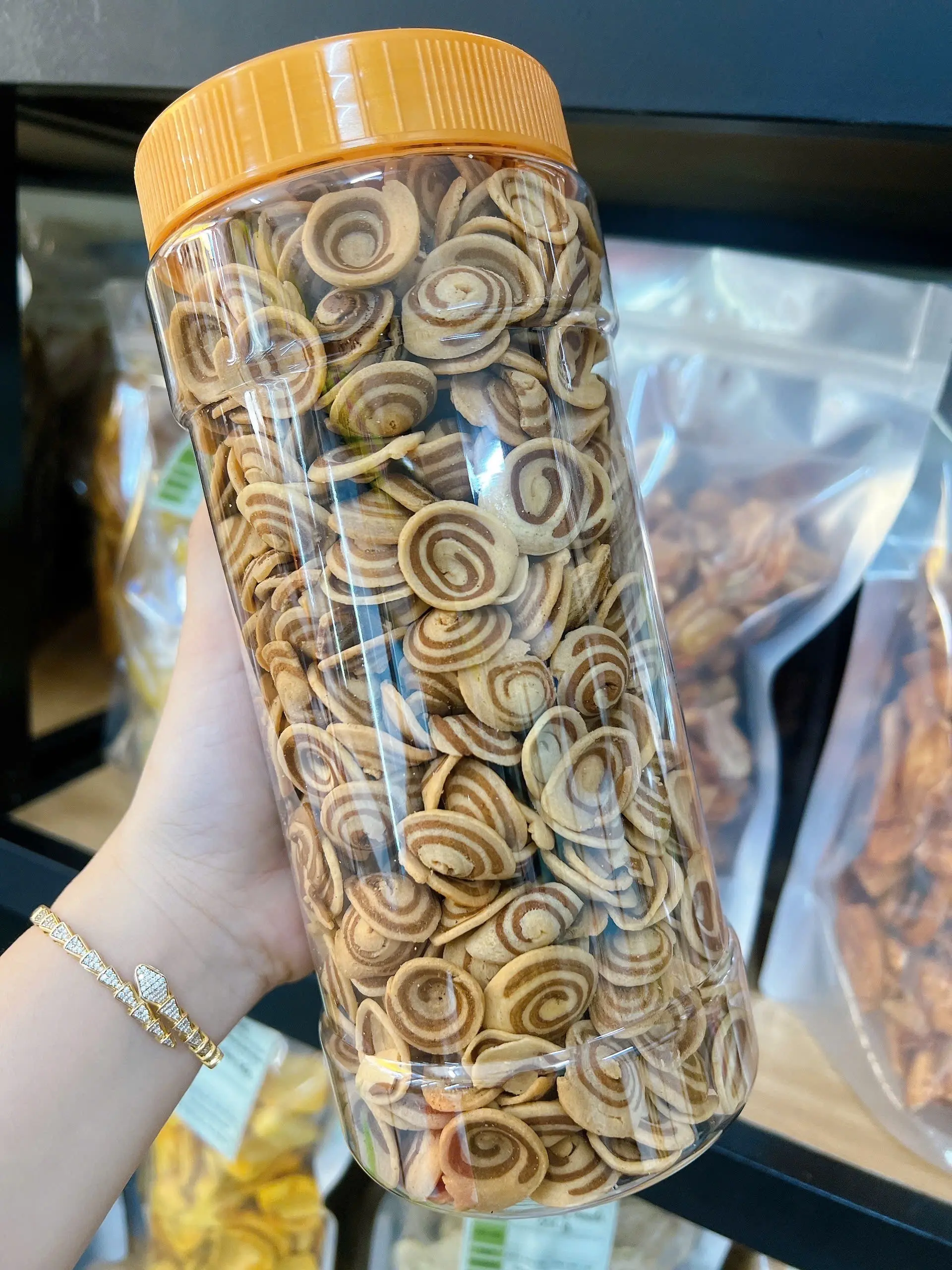 Hình ảnh BÁNH TAI HEO NHÍ