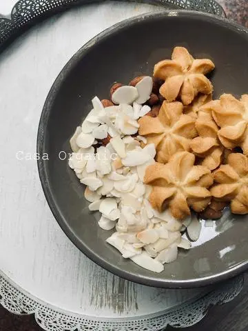 Hình ảnh Bánh quy bơ hạnh nhân hữu cơ 150g