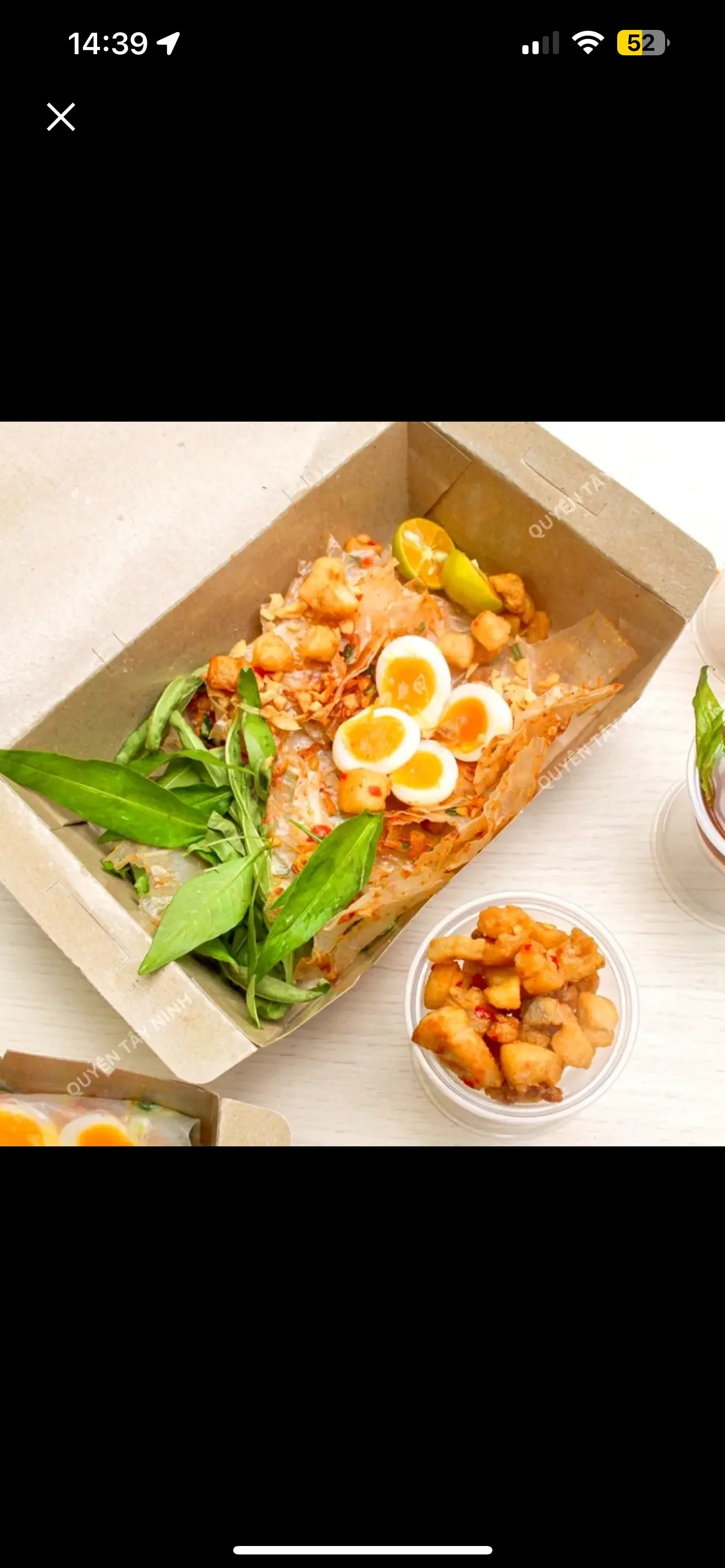 Hình ảnh Bánh tráng phơi sương trộn mỡ hành - tỏi phi