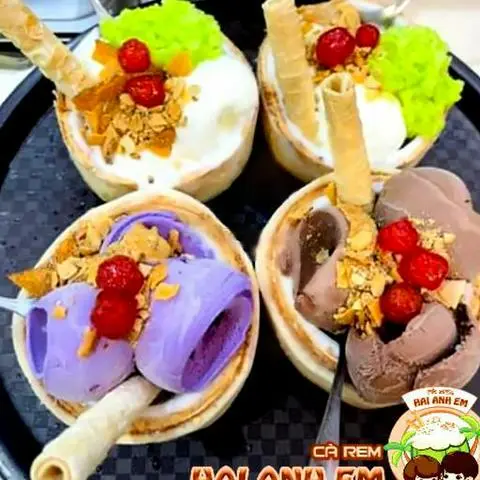 Hình ảnh Kem trái dừa thập cẩm