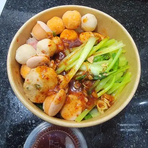 Hình ảnh Mì cay trộn 