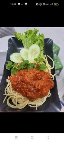 Hình ảnh mì ý xào bò + khoai tây lắc phô mai 