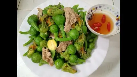 Hình ảnh Bí nụ xào bò