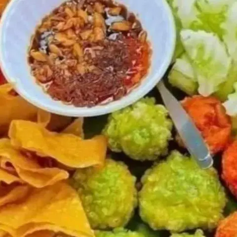 Hình ảnh combo cá viên chiên thập cẩm rau củ 8 món (size vừa)