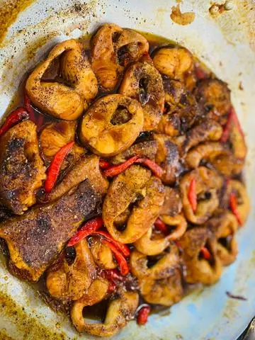 Hình ảnh Cơm cá lóc kho tộ
