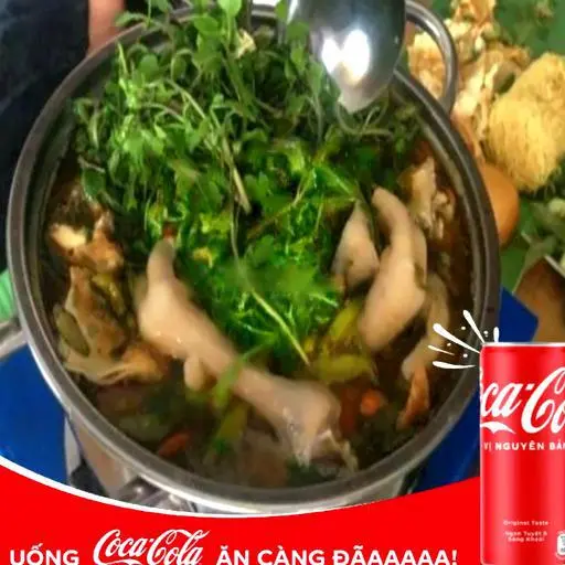 Hình ảnh Combo Lẩu Gà Nòi kèm Coca-cola
