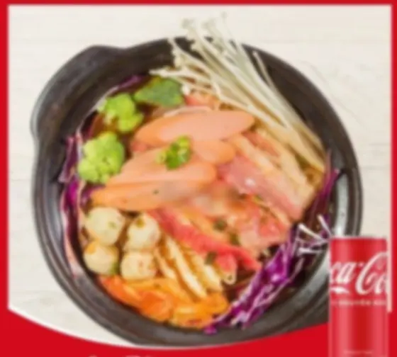 Hình ảnh Mì cay kimchi xúc xích - coca/sprite/fanta/sting