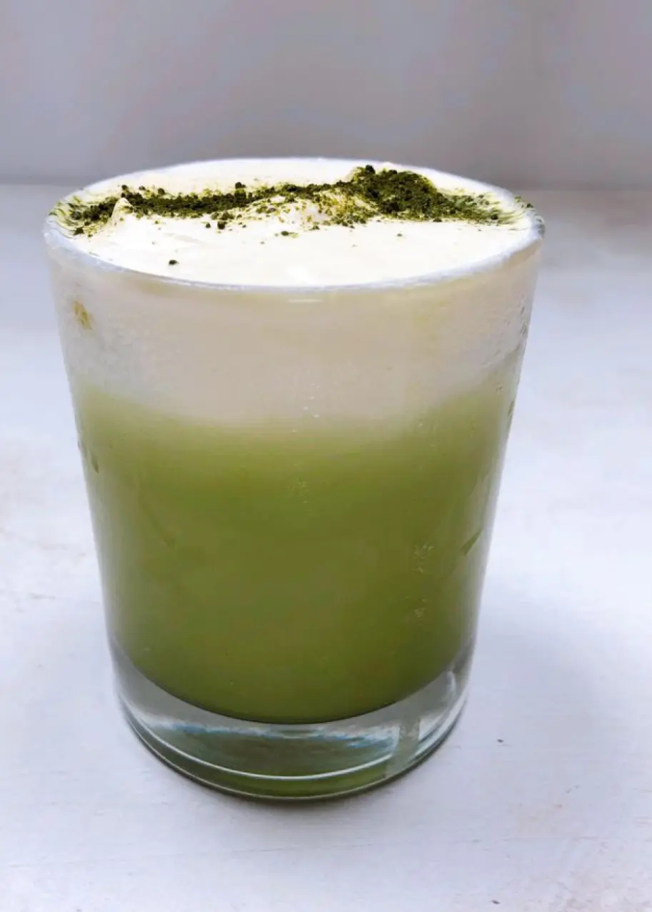 Hình ảnh Matcha latte kem muối