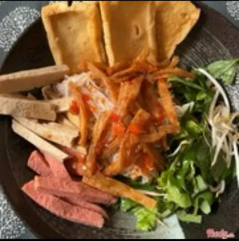 Hình ảnh Bún nước tương đặc biệt Nhân Duyên chay