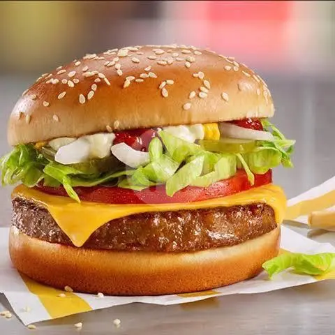 Hình ảnh Hamburger Bò + Trứng