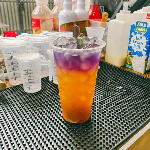 Hình ảnh Trà vải hoa đậu biếc - ly 700ml