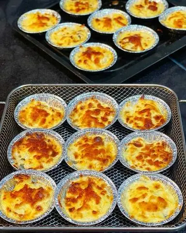 Hình ảnh Hàu chén nướng phô mai kéo sợi