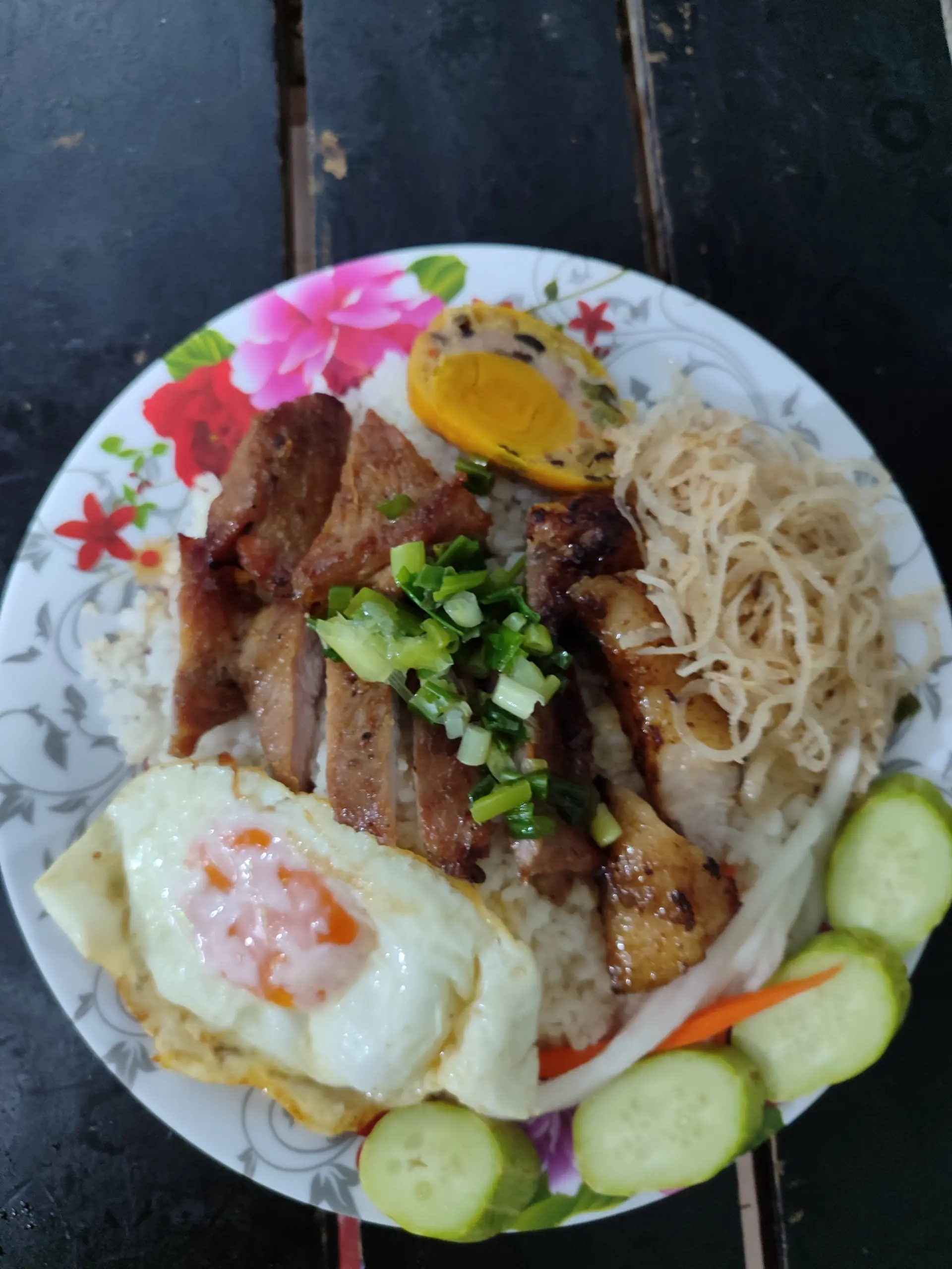Hình ảnh Sườn chả trứng