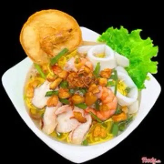 Hình ảnh Hủ Tiếu - Mì Hải sản (Tặng 1 chai sâm Du Ký)