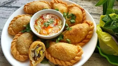 Hình ảnh Bánh Xếp Thịt Bằm ( 3 cái ) 