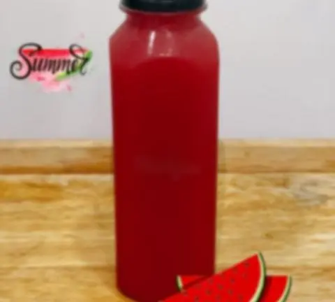 Hình ảnh Chai dưa hấu ép nguyên chất 330ml