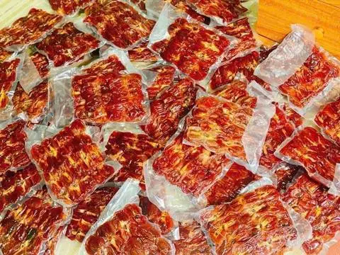 Hình ảnh Hồng chẻ sấy dẻo 