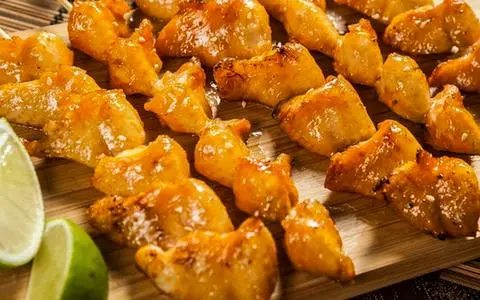 Hình ảnh PHÂU CÂU GÀ CHIÊN MẮM 