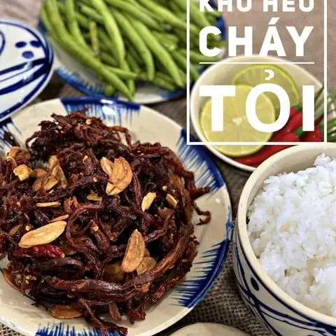 Hình ảnh Combo khô heo cháy tỏi - trà dưa lưới